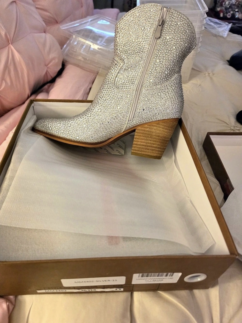 Mim MM3402 Crystal Ankle Boots US 11 NWT
